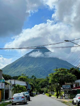 🇮🇷 คอสตาริกา: คู่มือการเดินทางจาก La Fortuna ถึงมอนทรีออล 🚐+⛴️