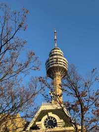 Clocktower Square Vibes🕰️