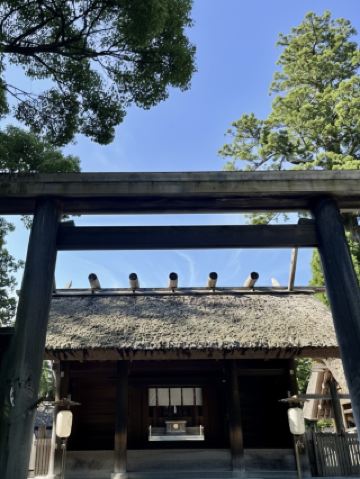 【三重】一生必訪的聖地。伊勢神宮的神秘與「おかげ橫丁」的絕品美食之旅  