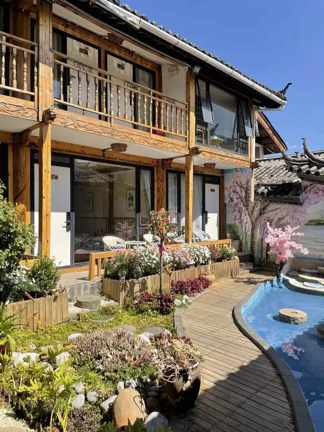 ที่พักเมืองเก่าลี่เจียง ราคาหลักร้อย ฟิลโฮมมี่