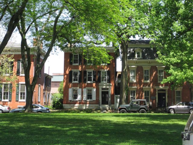  Downtown Historic Charm of Delaware 