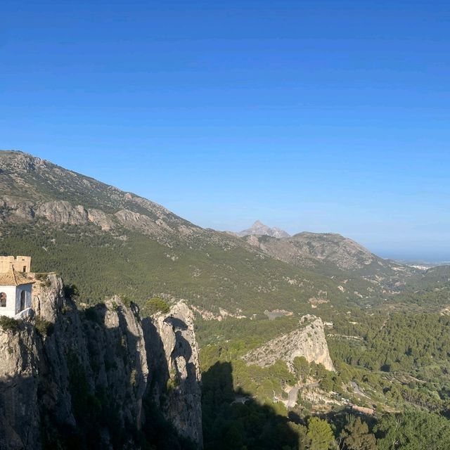 Gorgeous Guadalest Getaway