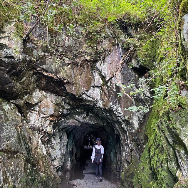 英國湖區 Lake District 隱世洞穴秘景 cathedral cave