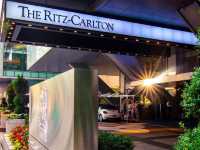 The Ritz-Carlton, Toronto 🇨🇦