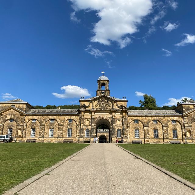 Chatsworth House:A Regal Sojourn Through Time