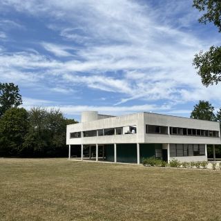 현대 건축의 걸작을 탐험하다: Villa Savoye