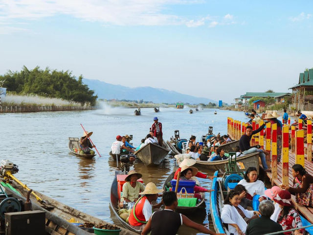 Inle lake boat Myanmar 🇲🇲 