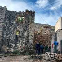 hiking in Crete