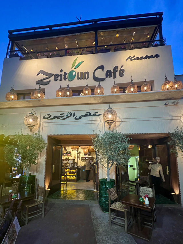 현지느낌 물씬 나는 카페: Zeitoun Cafe Kasbah 