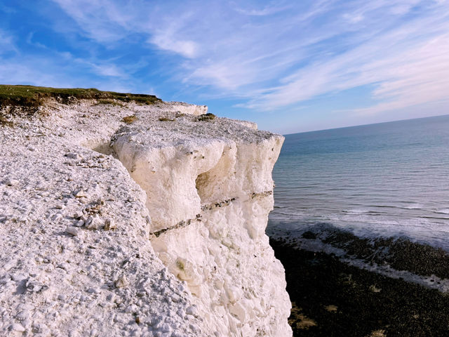 A Stunning London Day Trip to Seven Sisters Cliffs