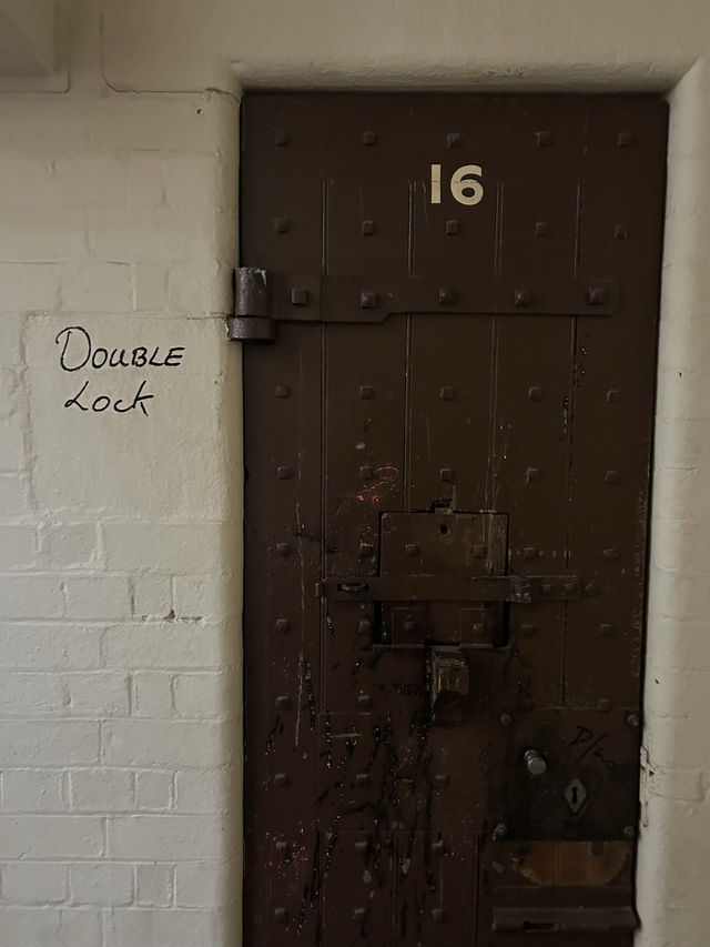 🔒 Step Into History at the Old Melbourne Gaol