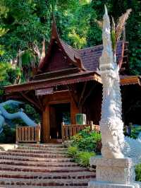 Wat Tham Khao Wong – A Tranquil Forest Temple Amidst Nature