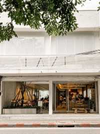 LAZE 🖤 ร้านเด็ดสะพานควาย