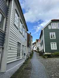 🌄 Bergen: Norway’s Gateway to Fjords