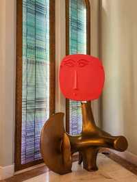 Sun Signature Gallery in Sunset Town: a free stop near Fountain Square