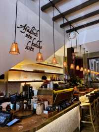 Discovering Singapore’s Flavor Adventure: Kafe Utu Edition 🍽️☕️