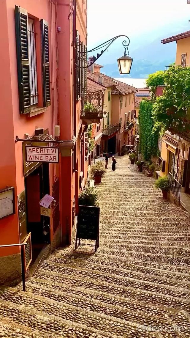 Villa Monastero: A Lakeside Oasis in Varenna