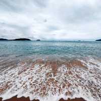'Fall'ing In Love With an Island | Sanya