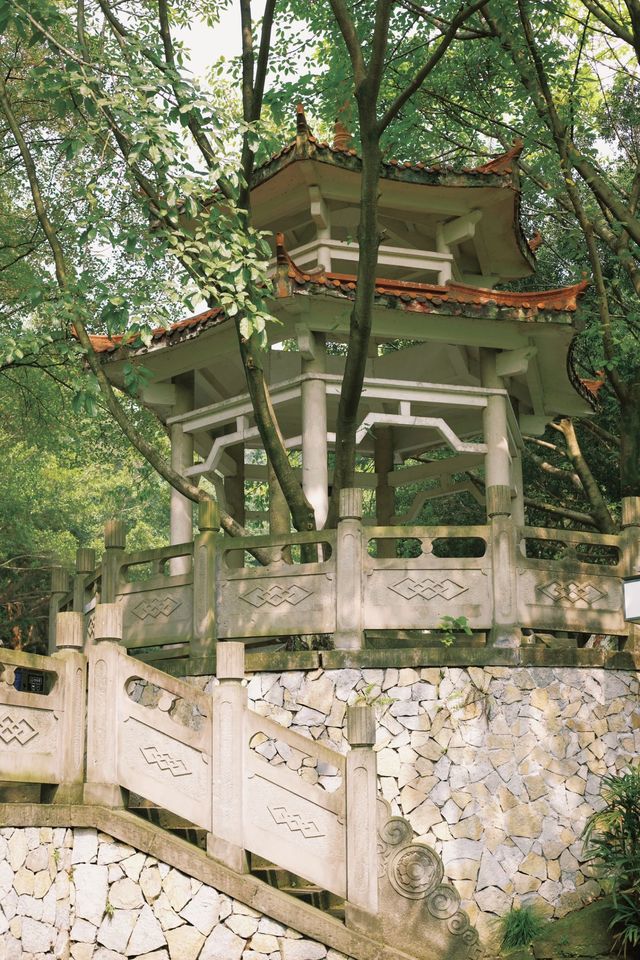 【攻略】地鐵5號線直達！大石壩的秘密花園等你來探索！