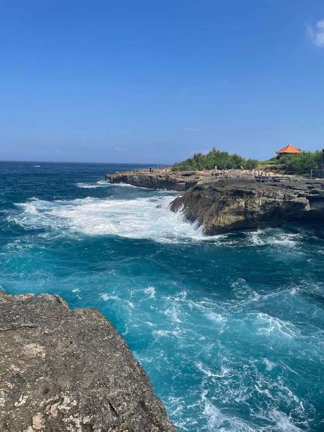 「上帝的眼淚」巴里島藍夢島