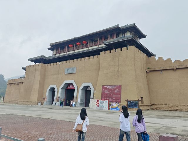 都匀秦漢影視城