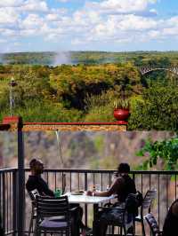彩虹天浴   非洲野奢——津巴布韦  赞比亚“瀑布城”