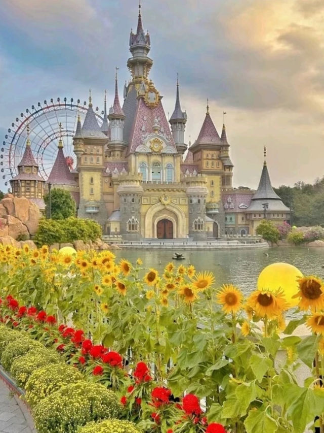 Disneyland at Vinwonders Vietnam 🇻🇳 