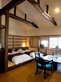 🍁 Unwind in Kusatsu: Naraya's Onsen Escape 🇯🇵