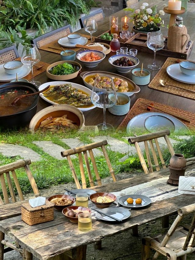 初秋山林真火暖湯|炭烤小食品茶茗|安吉民宿。