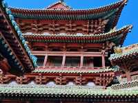 打卡山西介休袄神樓。