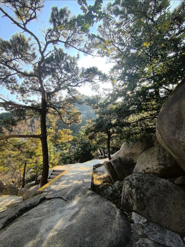 青島本地人的小眾打卡地——華嚴寺。