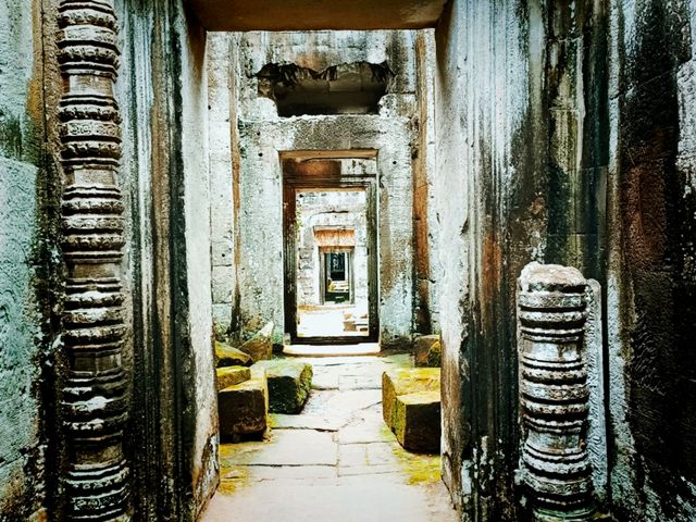 An Unexplored Preah Khan of Kampong Svay: Unknown Ruins of Cambodia Khmer Empire