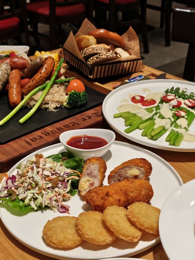 我的天啊怎麼會有這麼好吃的肘子