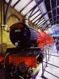 Explore the Real Harry Potter Film Set at Warner Bros. Studio in the UK