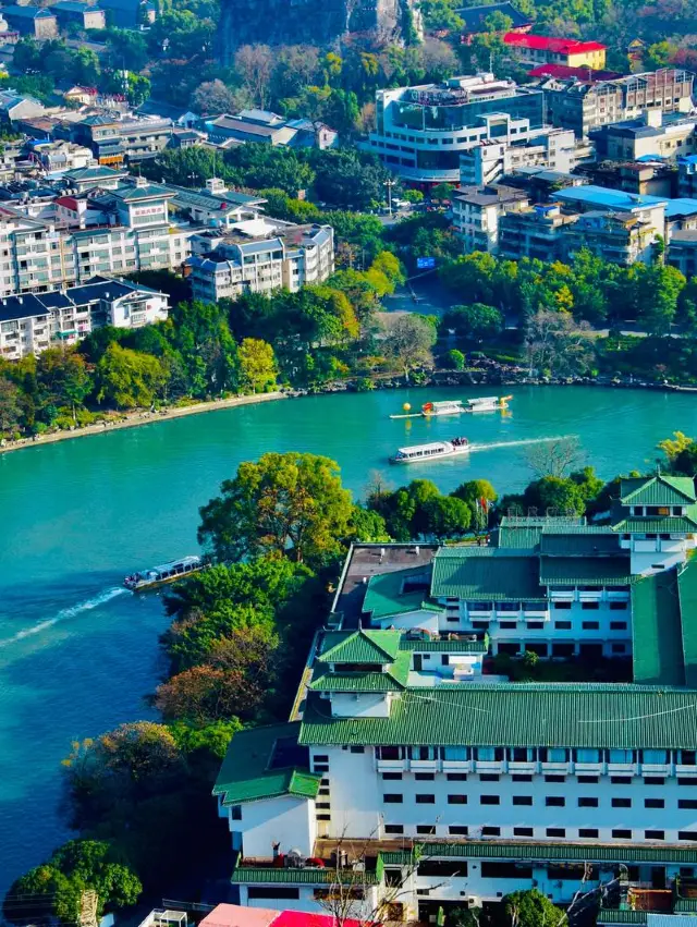 5-day Guilin, Longsheng, and Yangshuo tour with a night in a stilted building in Longji