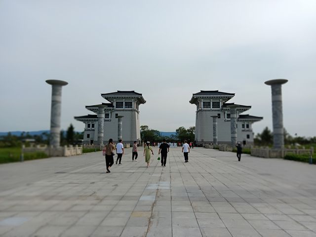 東極寶塔
