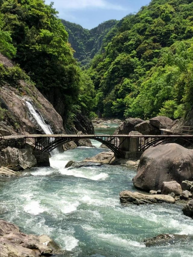 寧波寧海，呢片廣袤而秀美嘅土地上，有一個被大自然寵愛嘅地方——
