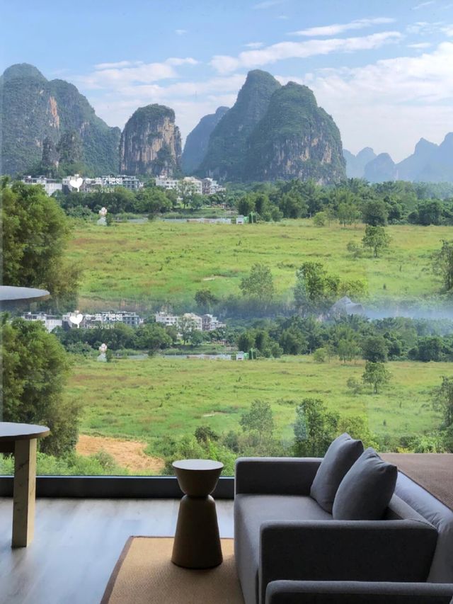 陽朔之窗：夏日山水畫中的夢幻之旅