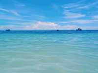 Dive, Hike, Party: Backpacking Koh Tao Like a Pro