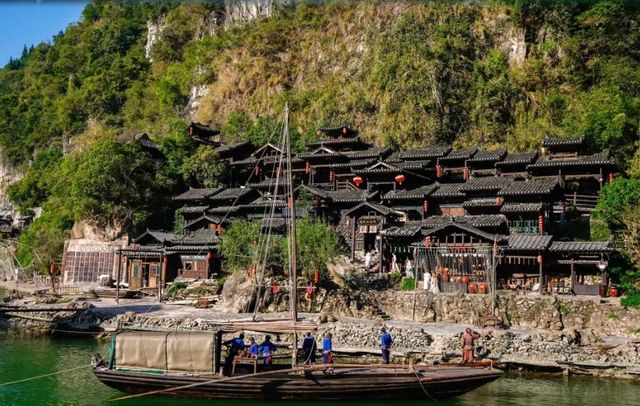 奢華三峽遊輪之旅，專屬導遊包車暢遊重慶