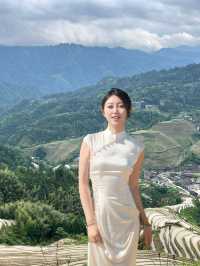 游進龍脊梯田嘅心臟！呢間民宿嘅無邊泳池靚到犯規！