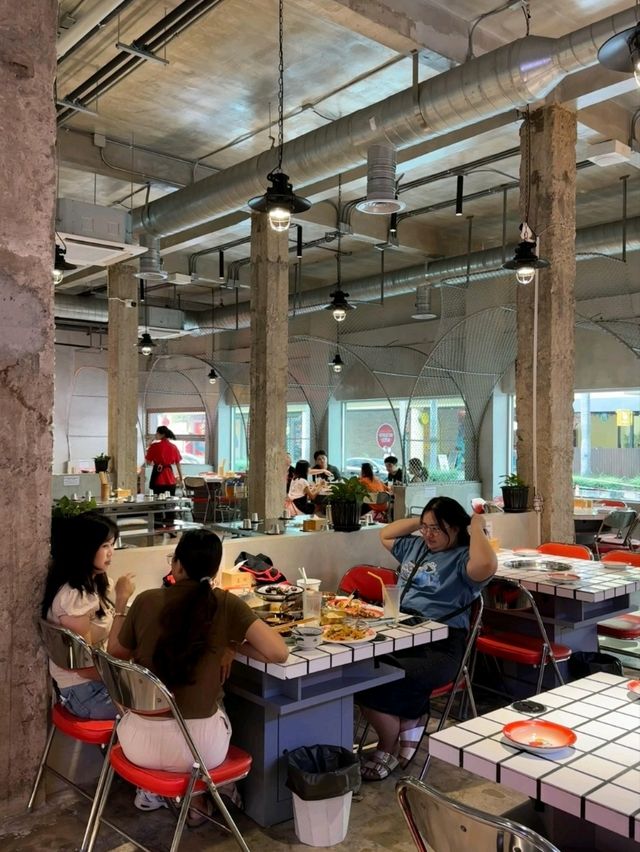 曼谷必吃！地道重慶風味自助火鍋，解鎖泰國的火辣食光 