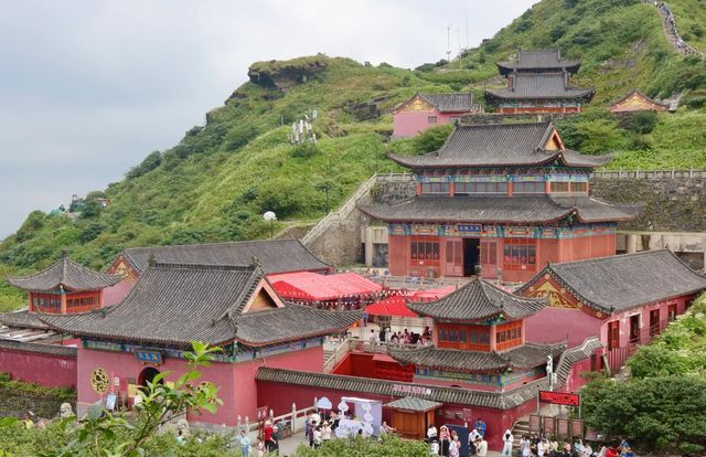 梵淨山 | 雲端之上的秘境之旅