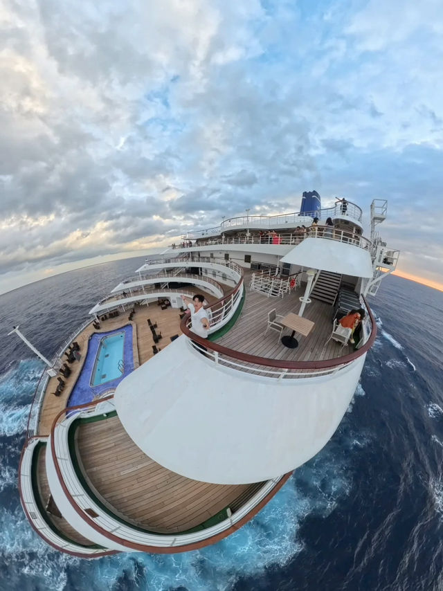 🛳️ 人生清單✔️：第一次坐郵輪出國旅行！