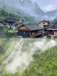 國慶反向旅遊，推薦人少景美的矮寨奇觀！