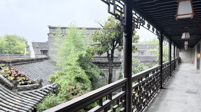 雨中古建秘境