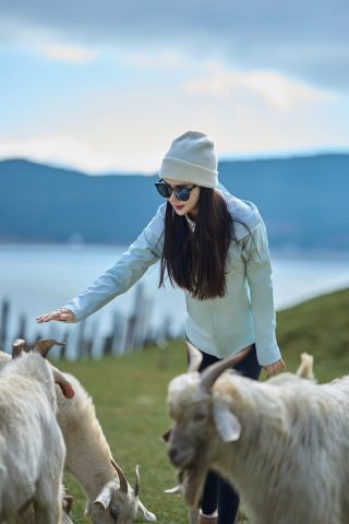 A Fairy Tale World at the Foot of the Snow Mountain