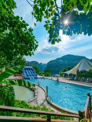 Winter must-check-in! Guizhou's 3 Divine Hot Springs for a Warm Winter Wellness Guide