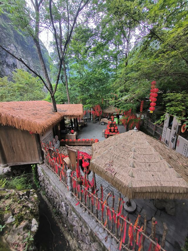 慢“讀”百丈漈