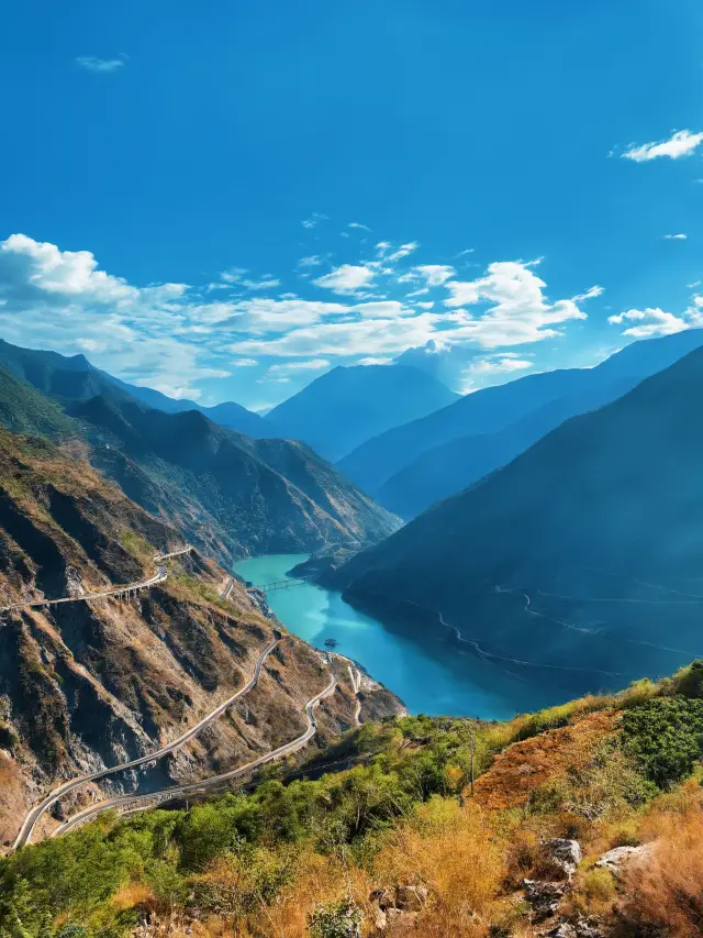 Dali 1-Day Private Car Tour Unlocks Numerous Magical Check-in Spots